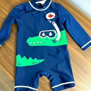 PreLoved Like New 12 Mos Swim Suit/ Rashguard